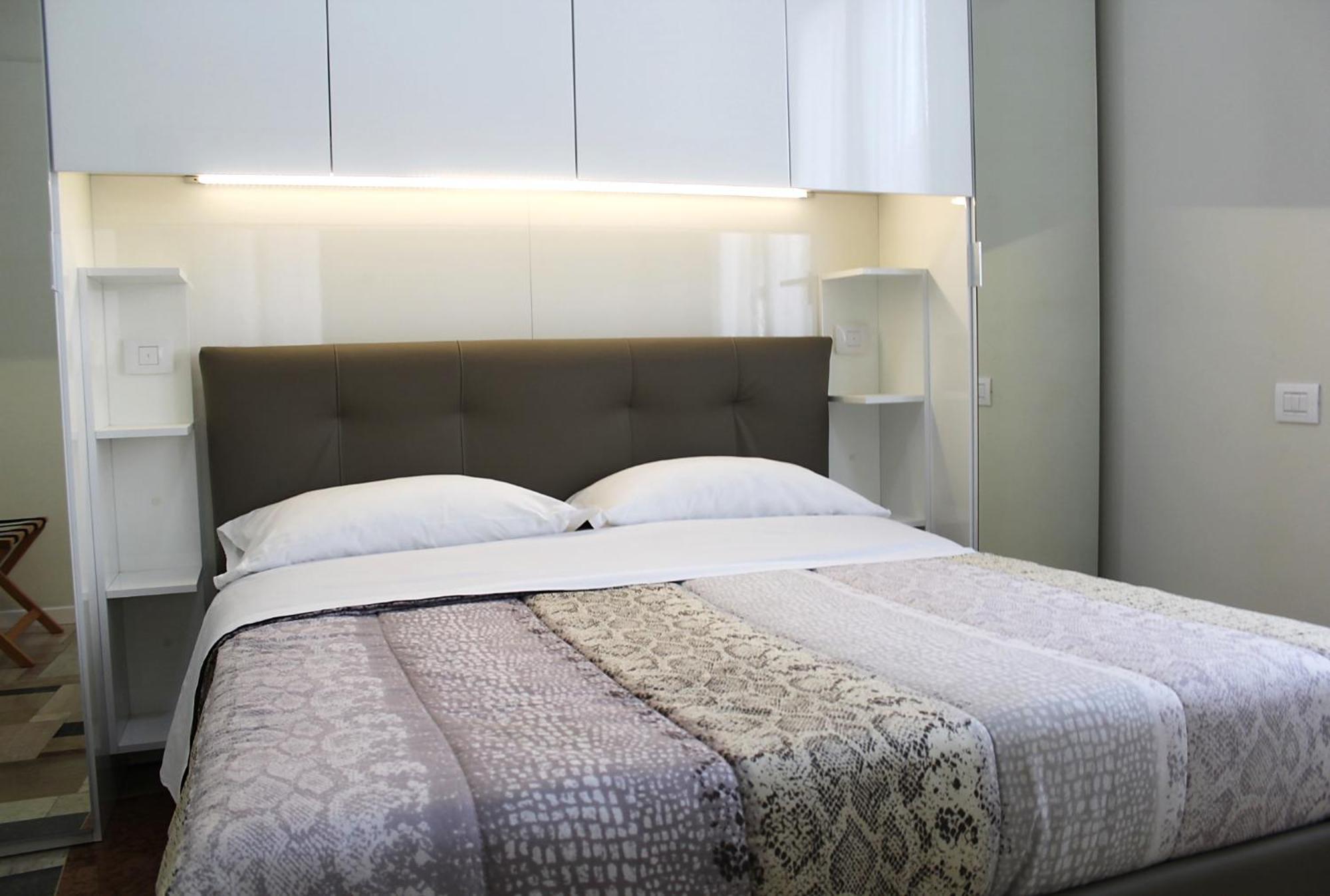 Apartments Porta Venezia - Milan Downtown Екстериор снимка