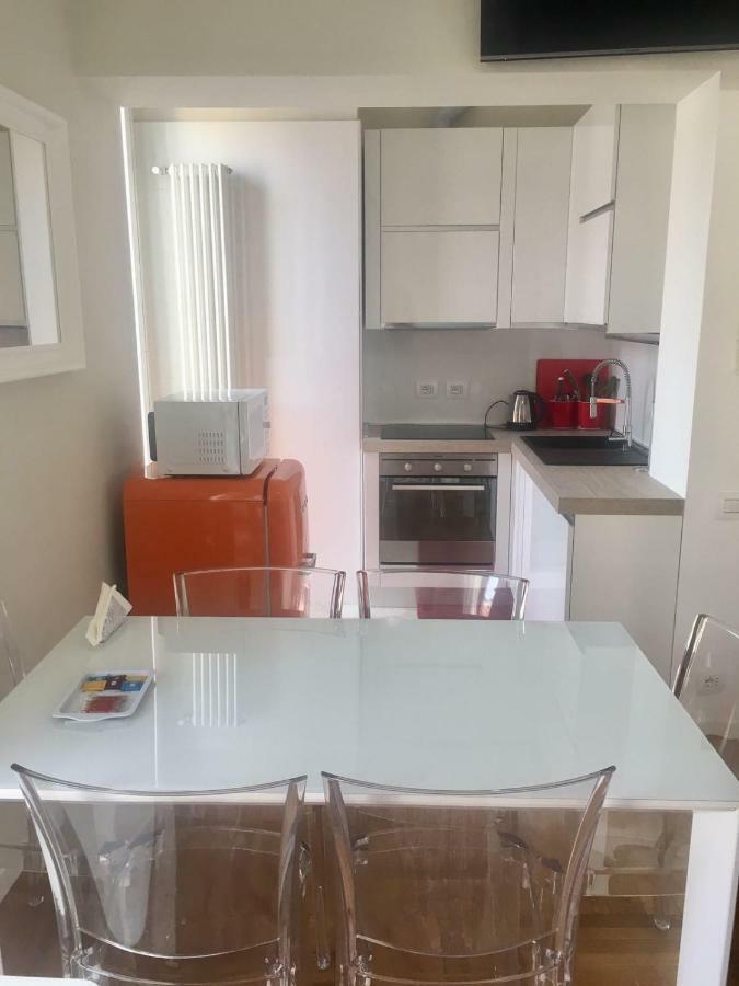 Apartments Porta Venezia - Milan Downtown Екстериор снимка
